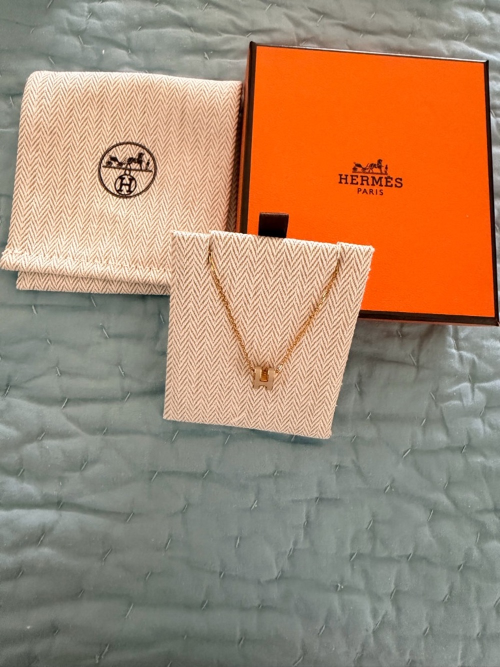 New gorgeous Hermes Gold H Pendant Necklace with Orange Box